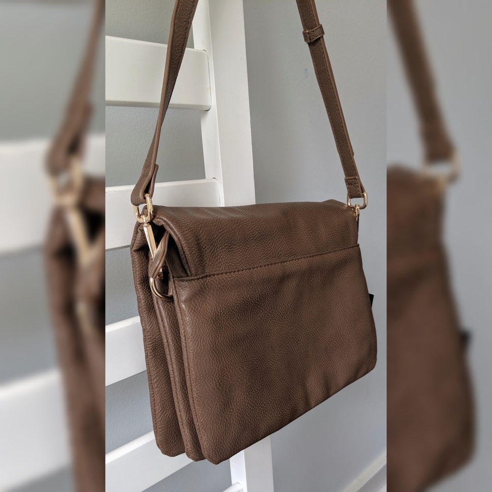 WB Personalize Your Life Taupe Crossbody Purse